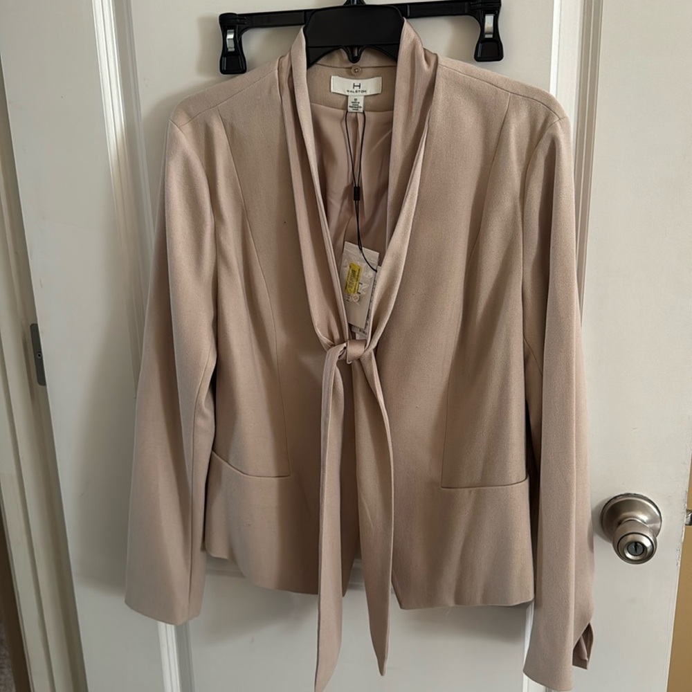 Women’s spring blazer